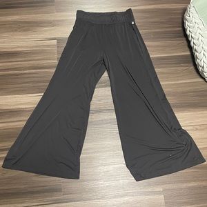 Athleta wide leg pants nwot